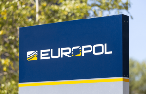 欧洲刑警组织、FBI通过SpecTor行动粉碎全球暗网毒品帝国 4 Europol